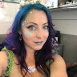 Meet your Posher, Cristen